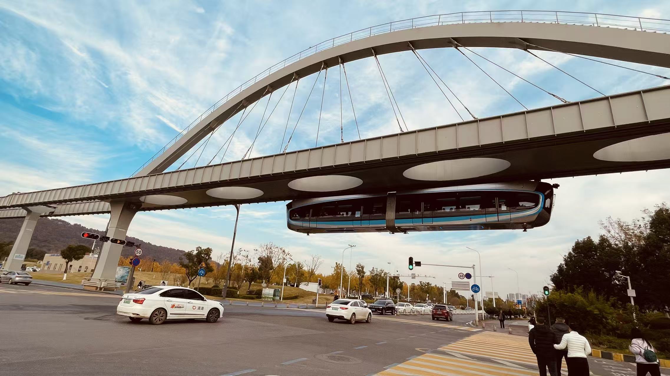 光谷空轨，光谷景色，光谷光子号【原创】